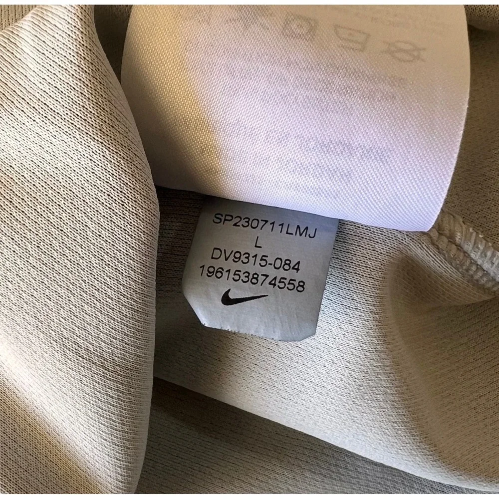 Nike Running Dri-FIT Shirt Mens Large Grey Short Sleeve Training Tee DV
